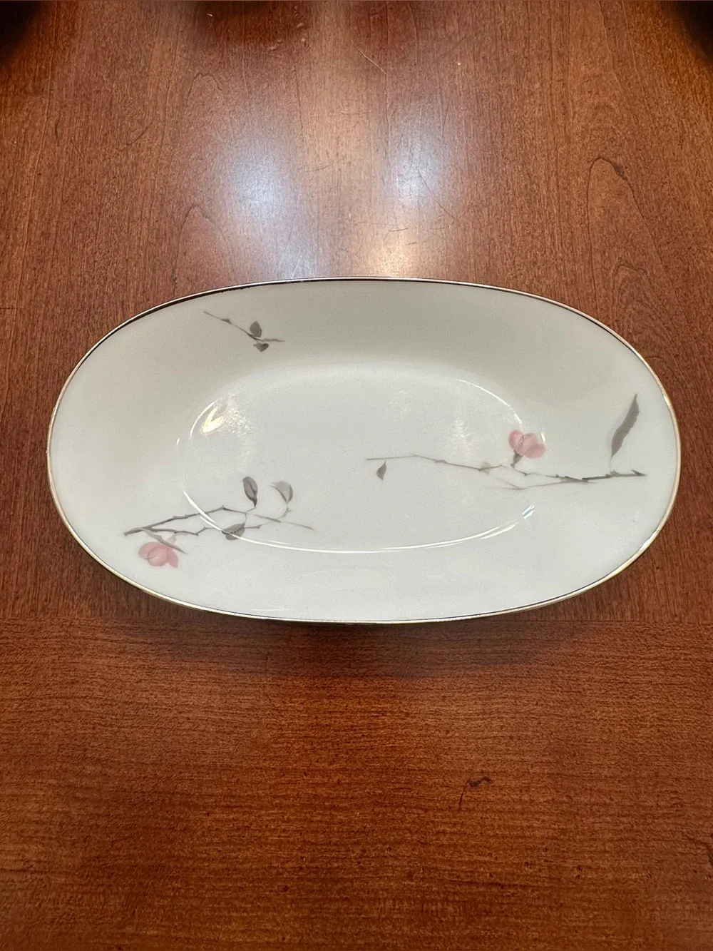 Immaculate 100 Piece Grand Service for 12 MCM Rosenthal Japanese Quince